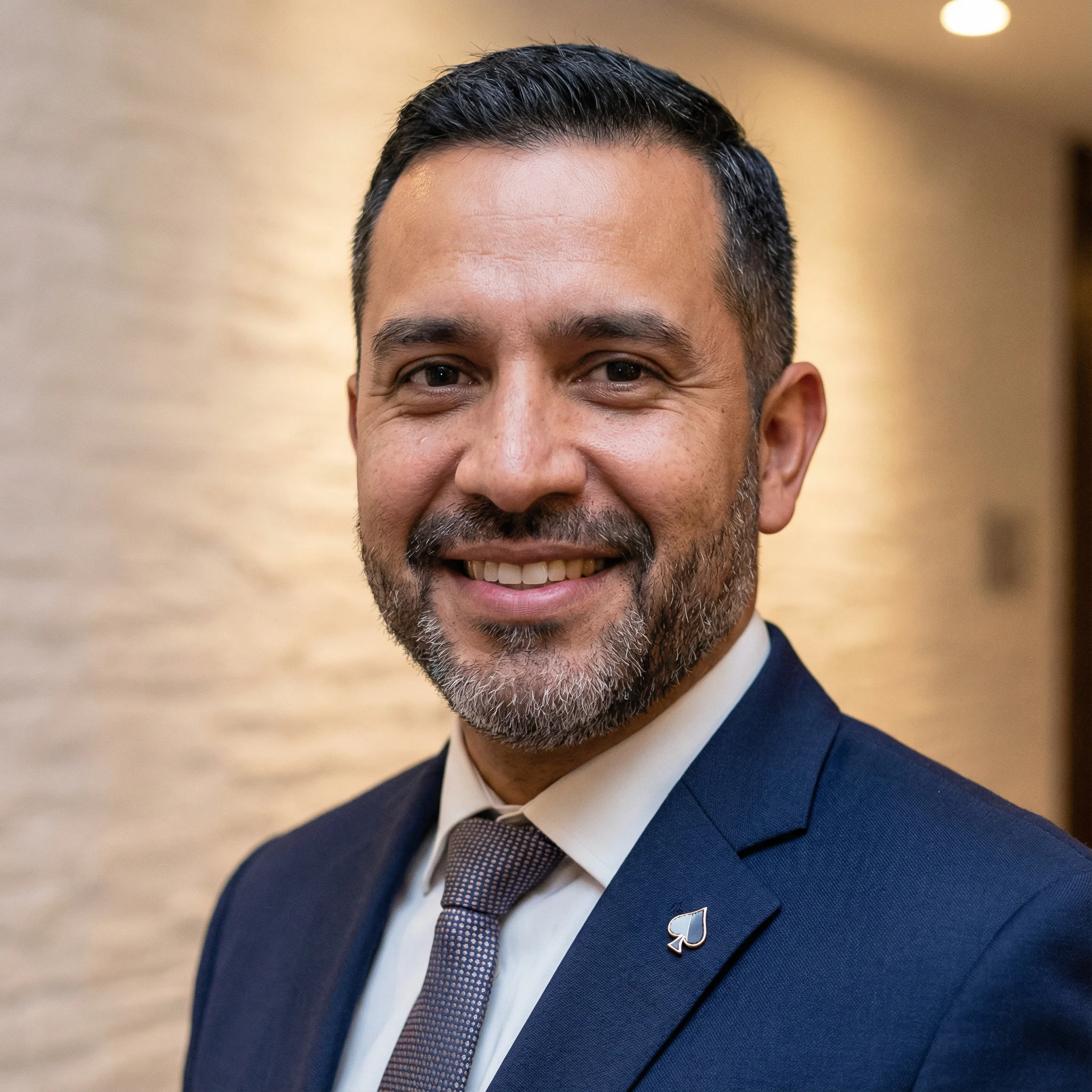 Carlos Mendoza García - Experto en casinos en línea de México